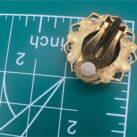 Vintage Robert Rose Cameo Clip-On Earrings Black Goldtone Filigree Rhinestone SE - Picture 8 of 11